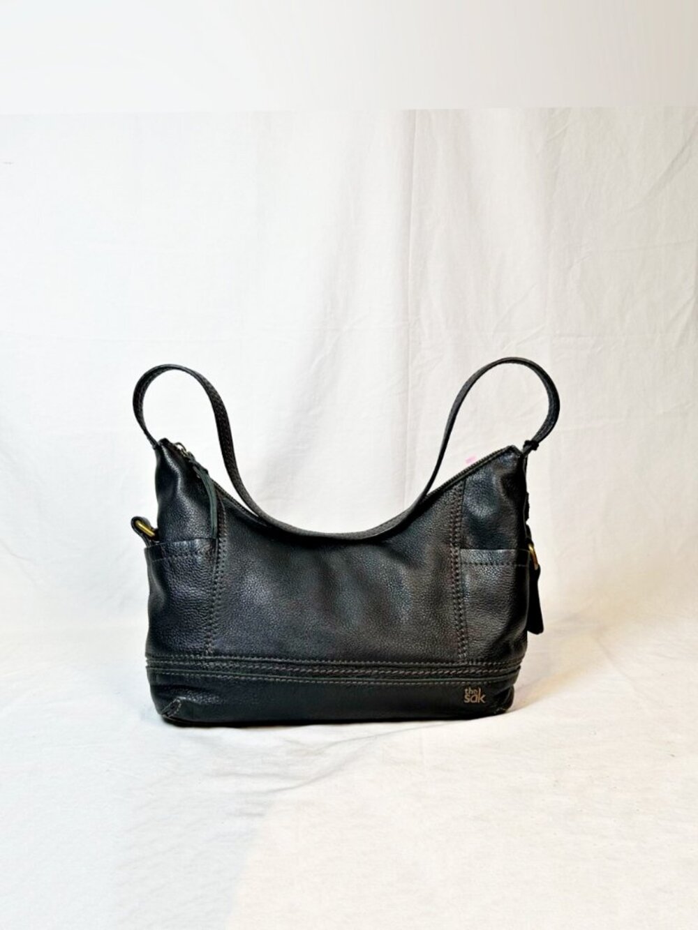 The Sak Soft Black Pebbled Leather Kendra Hobo Shoulder Bag - Picture 2 of 8
